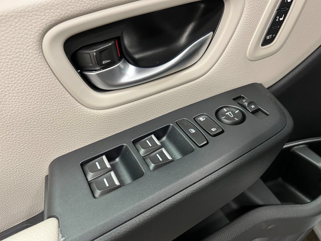 New 2026 Honda Pilot EX-L image 12