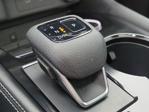 Used 2023 Nissan Rogue Platinum w/ Platinum Premium Package image 33