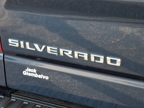 Used 2022 Chevrolet Silverado 1500 Custom image 31
