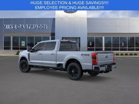 New 2026 Ford F250 Lariat w/ Black Appearance Package AWD/4WD image 4