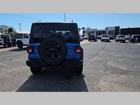 New 2026 Jeep Wrangler Sport AWD/4WD image 33