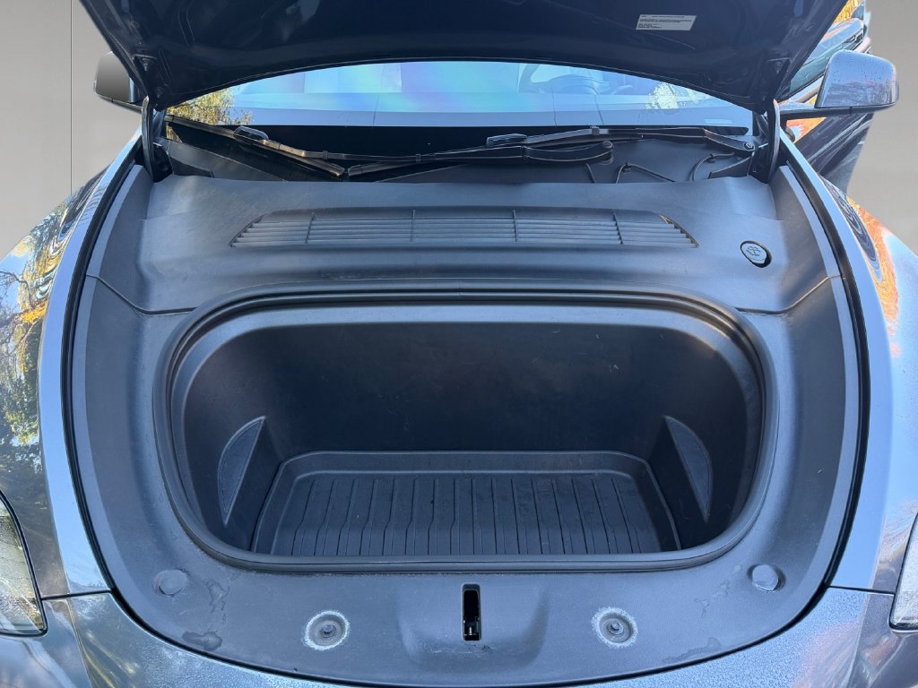 Used 2023 Tesla Model Y Performance AWD/4WD image 20