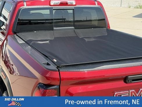 Used 2024 GMC Canyon AT4 w/ AT4 Premium Package AWD/4WD image 5