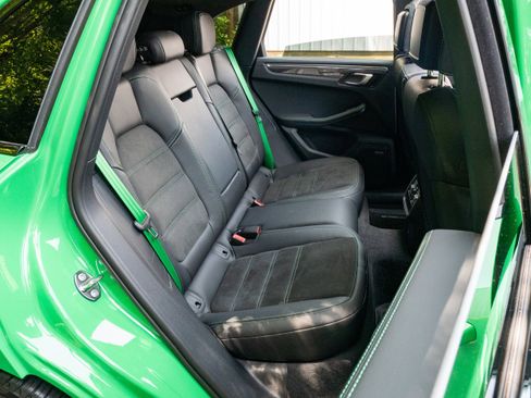 Used 2023 Porsche Macan GTS image 37