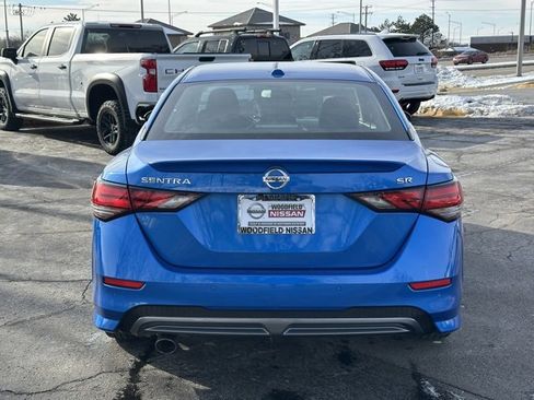 Certified 2022 Nissan Sentra SR w/ Trunk Package image 5