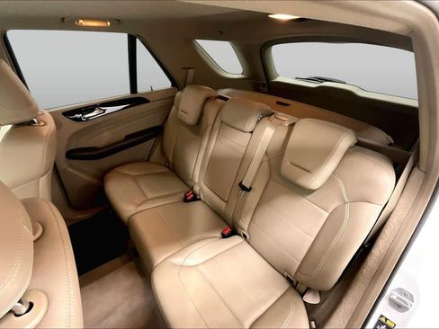 Used 2013 Mercedes-Benz ML 350 BlueTEC 4MATIC image 20