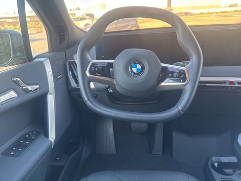 Used 2026 BMW iX xDrive45 image 10