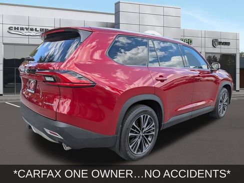 Used 2025 Toyota Grand Highlander AWD Hybrid image 3