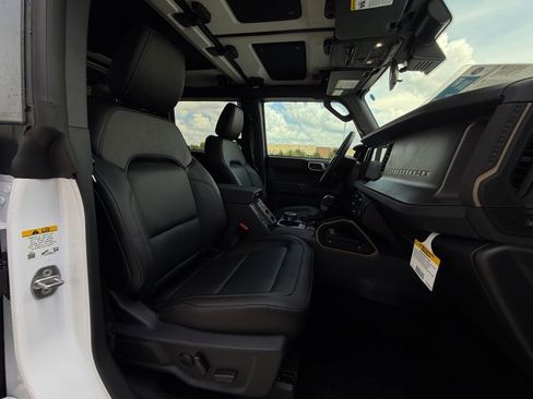 New 2026 Ford Bronco Badlands AWD/4WD image 58
