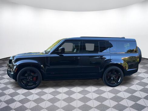 Used 2023 Land Rover Defender 130 X AWD/4WD image 2