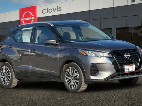 Certified 2023 Nissan Kicks SV image 10