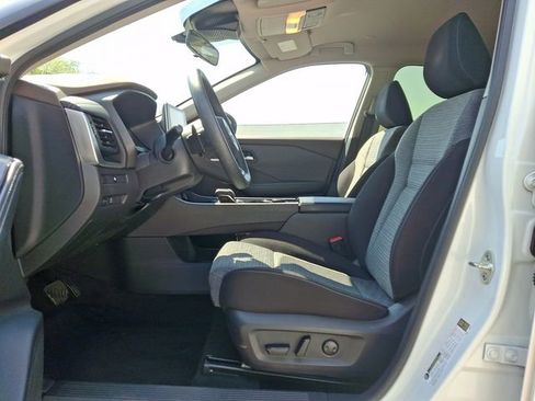 Used 2023 Nissan Rogue SV AWD/4WD image 15