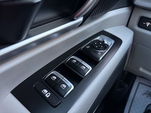 Used 2021 Kia Telluride S image 11