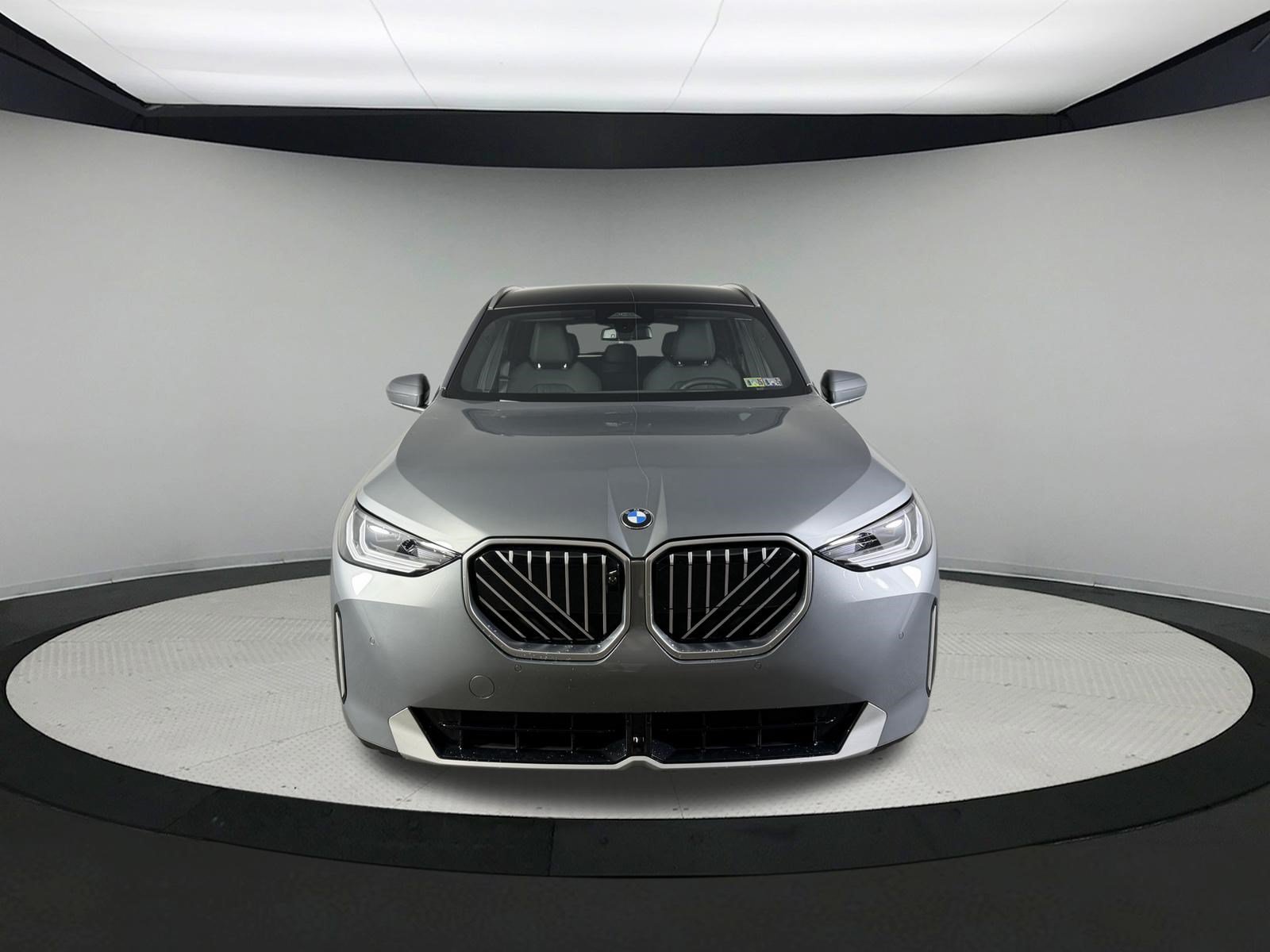 Certified 2026 BMW X3 xDrive30i w/ Premium Package AWD/4WD image 2