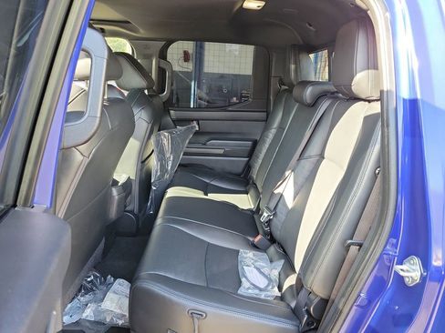 Used 2024 Toyota Tacoma TRD Sport w/ TRD Sport Premium Package image 15