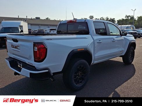 New 2026 GMC Canyon Elevation AWD/4WD image 3