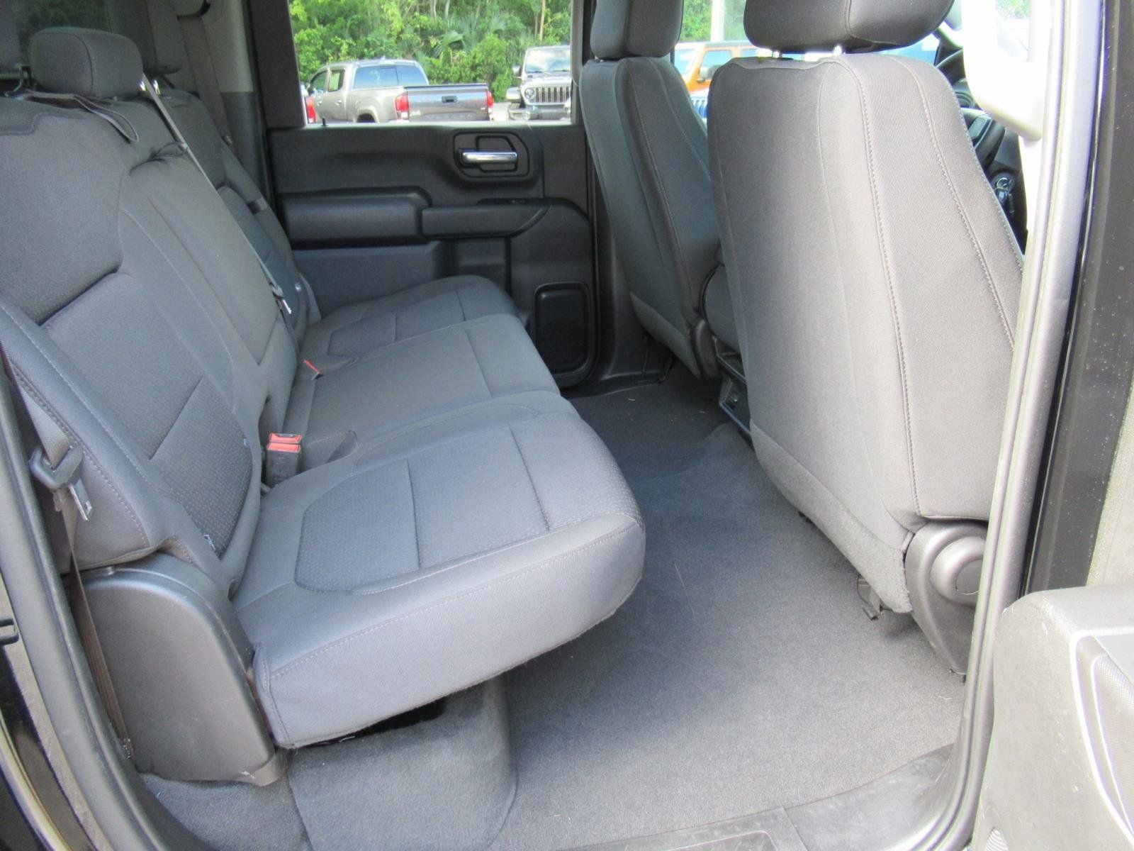 Used 2023 Chevrolet Silverado 2500 Custom w/ Custom Value Package AWD/4WD image 31