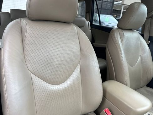 Used 2011 Toyota RAV4 Limited w/ Limited Extra Value Pkg image 34