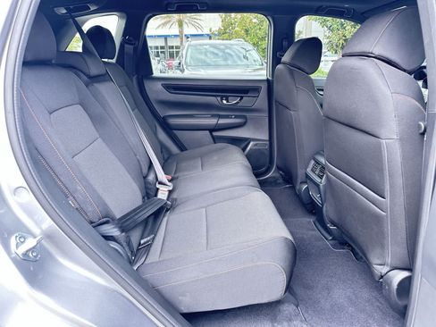 Used 2025 Honda CR-V Sport image 16
