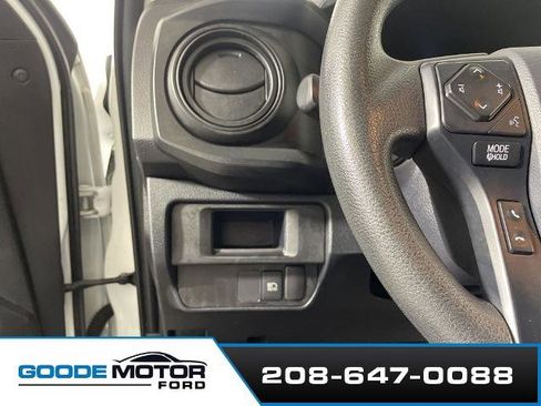 Used 2019 Toyota Tacoma SR w/ SX Package AWD/4WD image 14