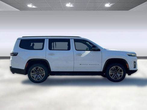 New 2026 Jeep Grand Wagoneer image 8