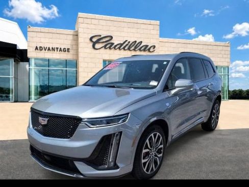 Certified 2023 Cadillac XT6 Sport w/ Platinum Package AWD/4WD image 13