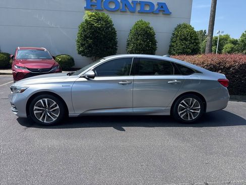 Certified 2020 Honda Accord Hybrid image 6