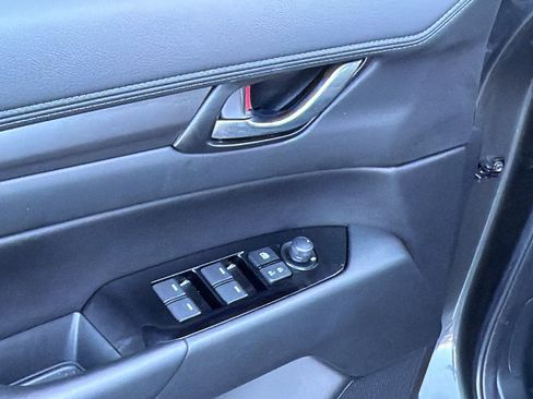 Used 2024 MAZDA CX-5 AWD 2.5 S w/ Preferred Package image 11