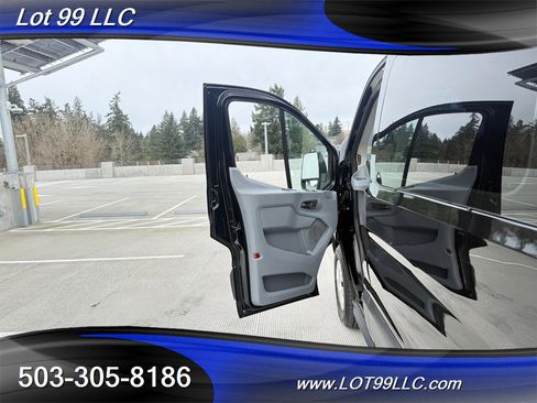 Used 2017 Ford Transit 350 XLT image 29