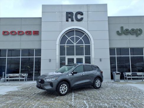 Used 2025 Ford Escape Active image 1