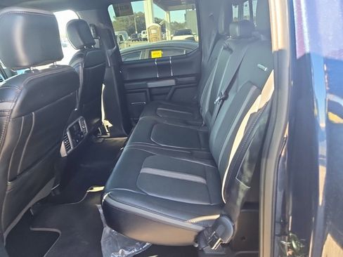 Used 2019 Ford F150 Platinum w/ Equipment Group 701A Luxury image 8