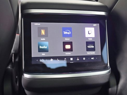 Used 2022 Tesla Model S image 28