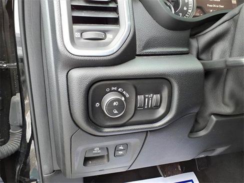 Used 2021 RAM 1500 Laramie image 13