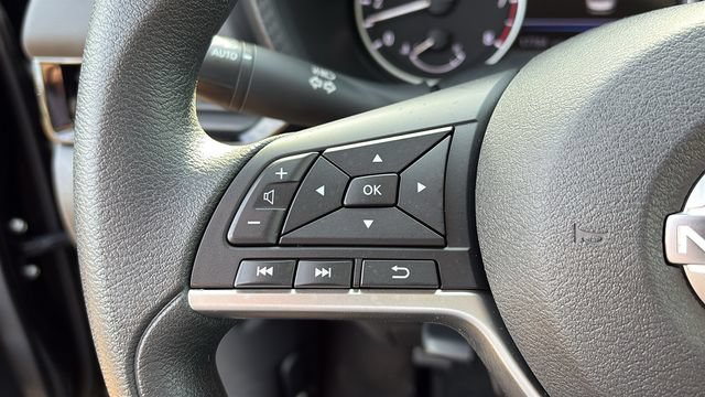 Certified 2024 Nissan Sentra SV FWD image 12