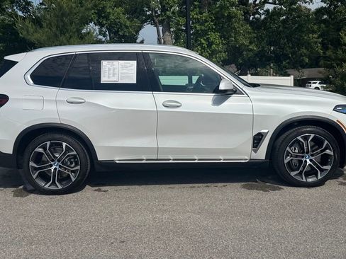 Used 2024 BMW X5 xDrive50e w/ Executive Package AWD/4WD image 2