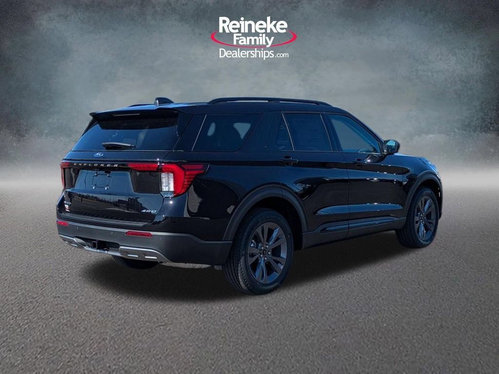 New 2026 Ford Explorer Active w/ Active Comfort Package AWD/4WD image 5