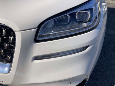 Used 2021 Lincoln Corsair Grand Touring w/ Equipment Group 301A image 11