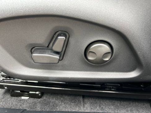 New 2026 Jeep Compass Limited w/ Sun, Sound & Navigation Group image 31