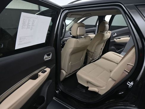 Used 2019 Dodge Durango SXT AWD/4WD image 39