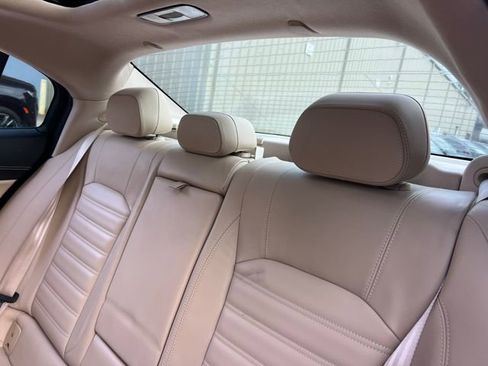 Used 2020 Alfa Romeo Giulia Ti image 21