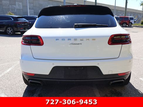 Used 2018 Porsche Macan AWD/4WD image 8