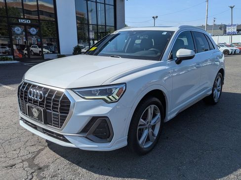 Used 2020 Audi Q3 2.0T Prestige AWD/4WD image 2