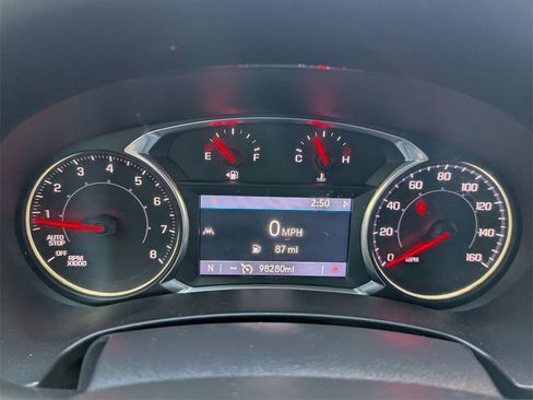 Used 2020 GMC Terrain SLT image 30