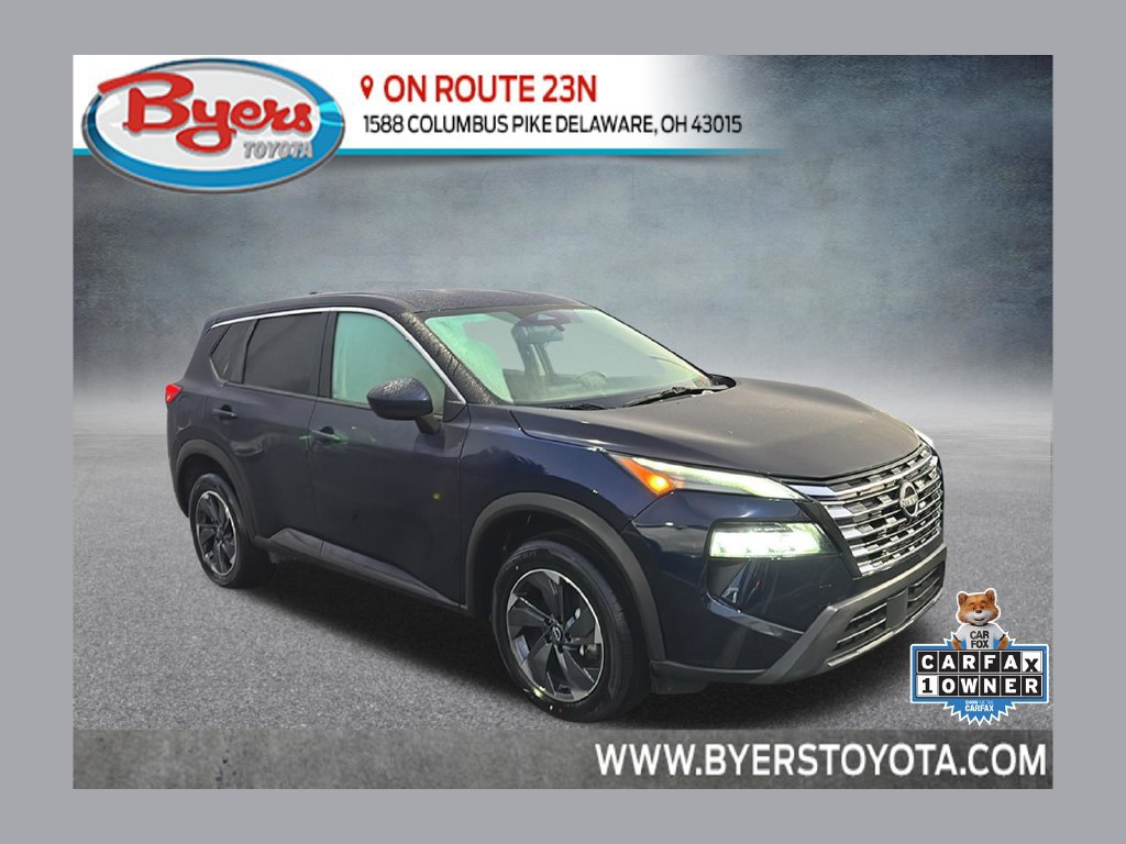 Used 2025 Nissan Rogue SV FWD image 1