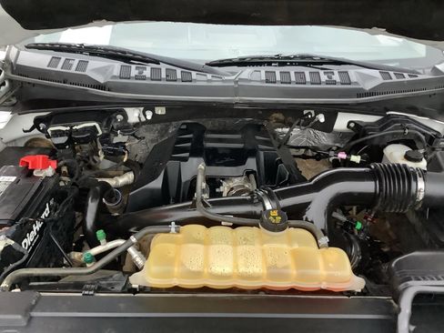 Used 2017 Ford F150 XLT w/ Equipment Group 301A Mid image 14