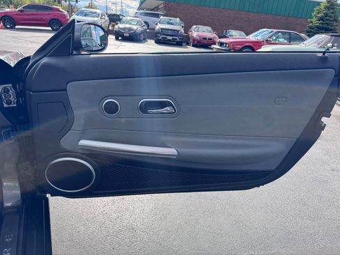 Used 2005 Chrysler Crossfire Limited RWD image 20