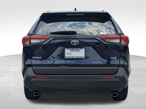 Used 2024 Toyota RAV4 XLE FWD image 5