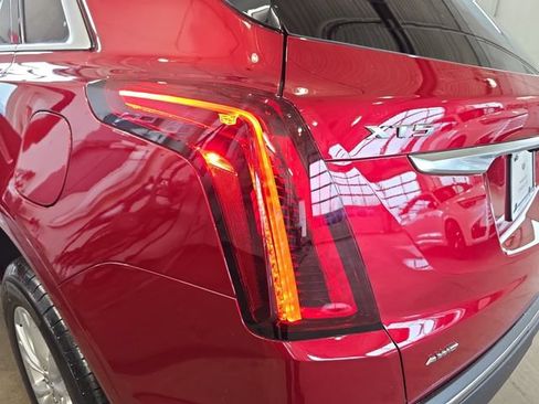 Used 2026 Cadillac XT5 Luxury w/ LPO, Floor Liner Package AWD/4WD image 33