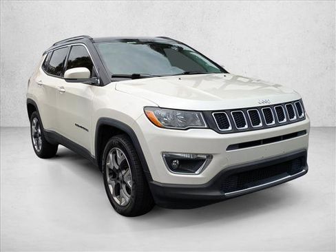Used 2018 Jeep Compass Limited w/ Navigation Group image 3