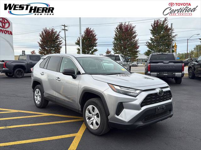Certified 2023 Toyota RAV4 LE AWD/4WD image 1
